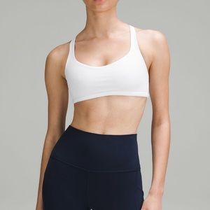 Lululemon free to be sports bra